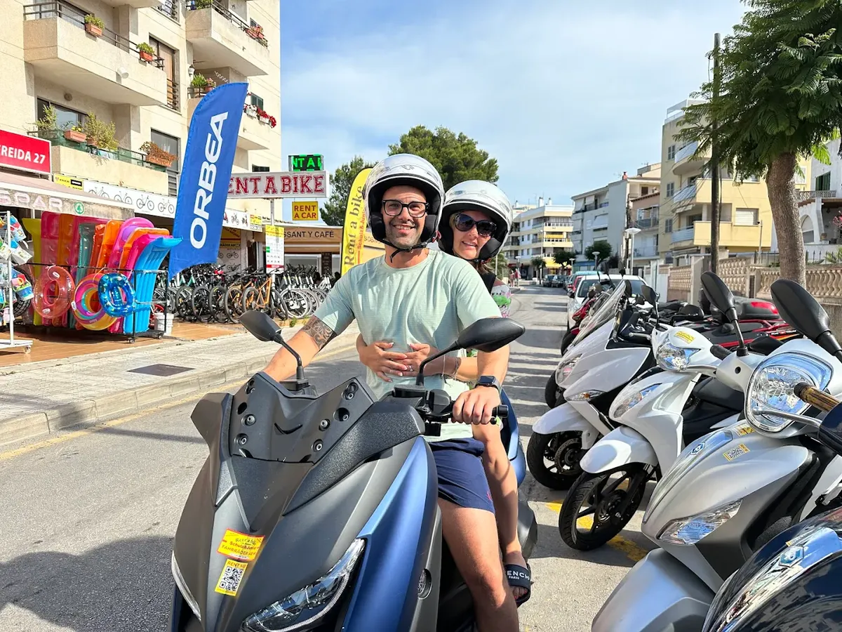 James K. · Yamaha XMAX · 7 días
